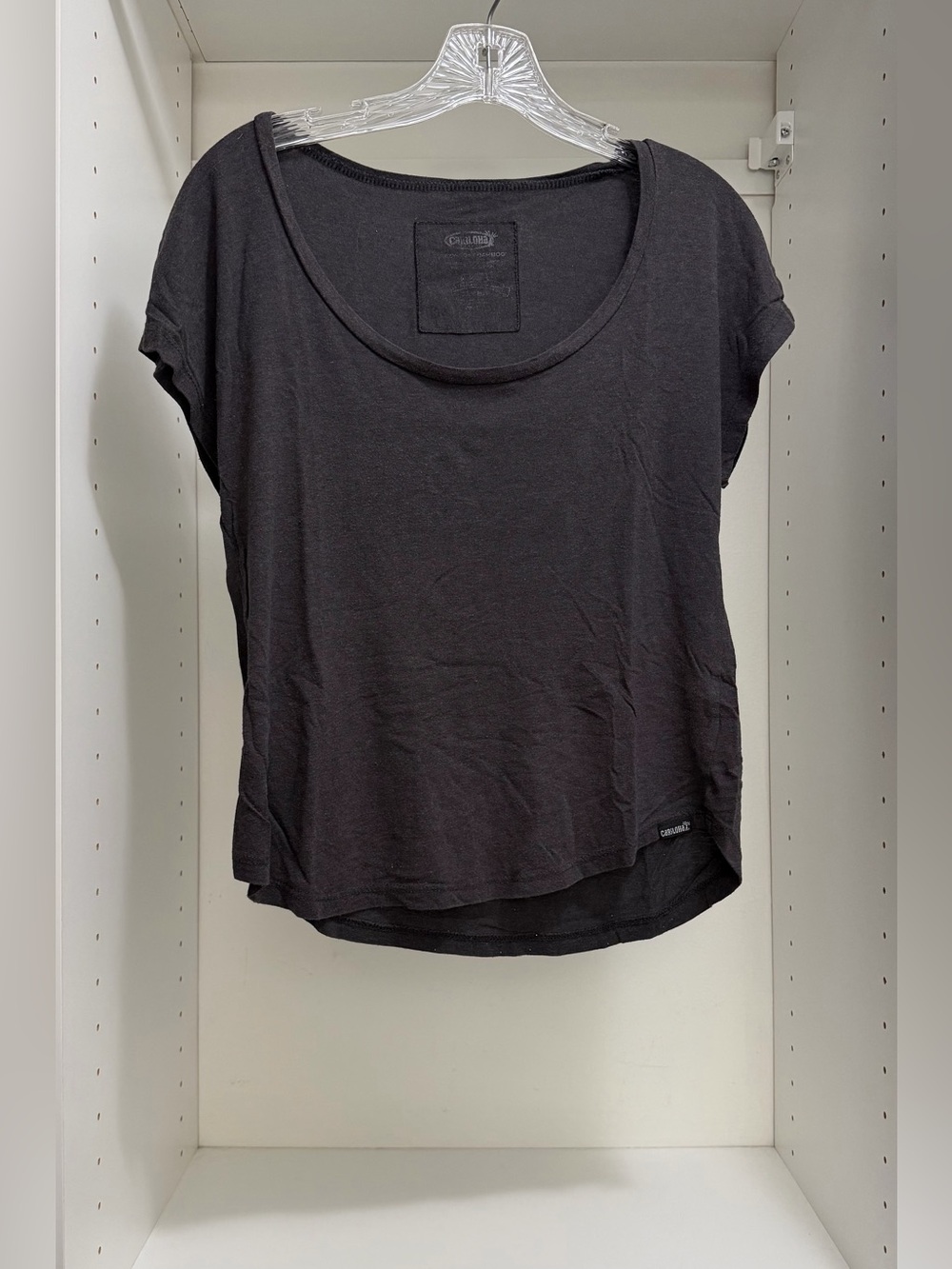 Cariloha black bamboo scoop top, size XS